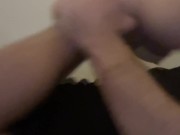 Je baise ma poupée et termine dans sa chatte