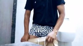 Desi hot black boy mastarbation in washroom