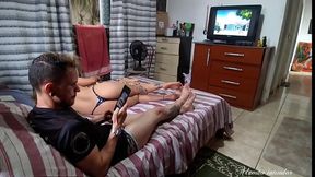 Casal esquece a c&acirc_mera ligada enquanto fazia chamada de v&iacute_deo,caiu na internet