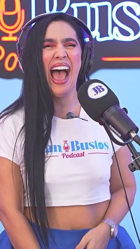 Shy MILF Sarahblack Goes Wild When She Gags on the Cameraman's Thick Cock
