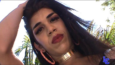 Hot Transex Se Exibindo Excitada e Gozando na Boca do Boy - Barbara Evellyn