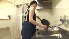 The Naughty Wife Having an Affair with the in-law at Home...