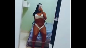 Morena mineira quer sexo