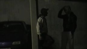 bais&eacute_ dans un parking par une racaille de cit&eacute_abus&eacute_ dans un parking public ...