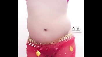 Sexy Hijra Dance - Isko lund chahiye lambi Isko music chahiye loud HOT RANDI NANGI DANCE xxx porno