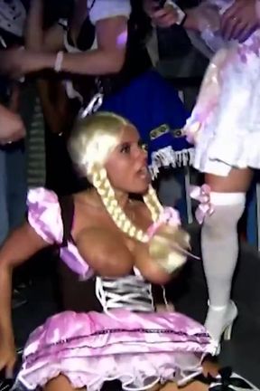 Hot group fuck with hot girls at the disco