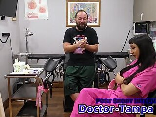 Dr Tampa - Selena Sativa's 1st Gyno Exam