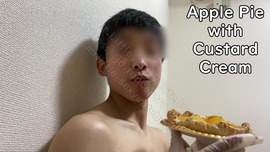 Naked Eating Masturbation Part2