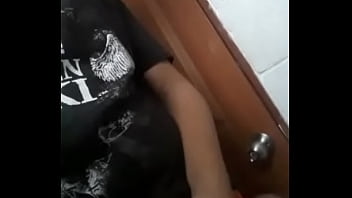 Se la jala en broma