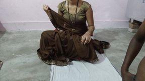 Horny indian wife went to her fuck to house husband&#039;s friend&#039;s