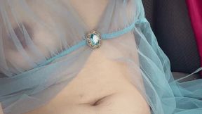 petite hana show pussy nake in the car blue dress