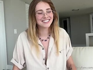 Lucy Foxx Creampie