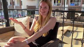 Pickup a Beauty in a Hotel, took her to her Room and Fucked her