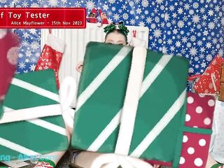 *** EXTENDED TRAILER MERELY *** Elf Toy Tester - Solo Cutie