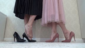 Dipping and foot play l