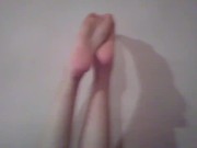 Cutie playing with her feet & cumshot on soles