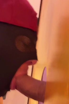 Xl Cock at the Gloryhole: Hot Cumshot Straight to the Mouth!