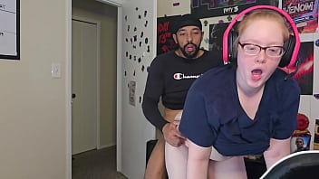 Redhead gamer girl gets BBC in between game sessions (CREAMPIE)- Full Video