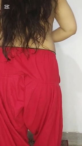 18 Year Old Cute Desi Girl Full Nude Body Show