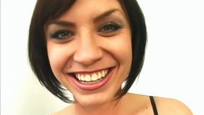 Short Haired College Student Veronica Fox Gets Double Penetration