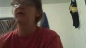 Mature perverted nerdy webcam housewife used dildo to fuck herself