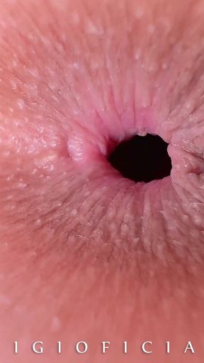 Student Girl Evicted! Reason Is Loud Ass Farts During Sex and Woke up Owners Behind the Wall