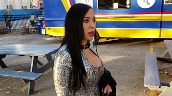 Public Cum Walk Jasmine Dark