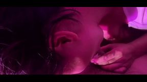 Em g&aacute_i đ&egrave_n mờ