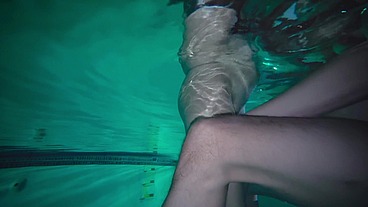 Underwater Pool Fuck
