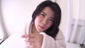 Curvy Japanese Amateur Shows Off Her Stunning Measurements and Passionate Skills