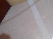 Me gusta tanto tocarme ven ayúdame