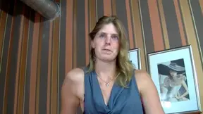 Horny Mature MILF Fingers and Vibrates Her Dripping Cunt