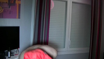 voici redwen mon ptoe arab qui va se faire doser par surprise par son pote ...