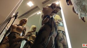 Caught Stripping in the Fitting Room – Sexy Public Haul