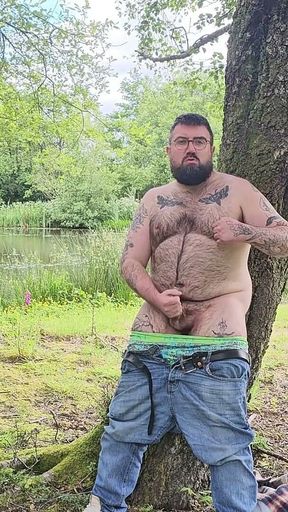 Does a Bear Cum in the Woods?