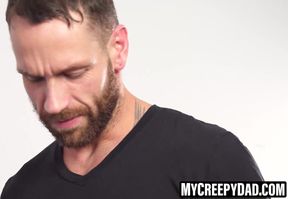 MyCreepyDad.com - Kit Cohen bails out Sean Peek for a hot jailbreak fuck