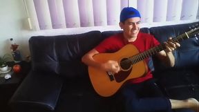 bulto de guitarrista