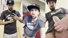 sexy mature guy jerking off