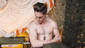 ”ActiveDuty - Beefy Pax Perry Dicked Down By Muscle Hunk”