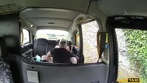 Blonde amateur sucks dick in fake taxi scenario