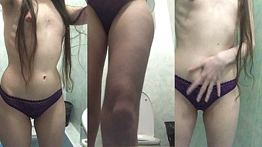 Русская госпожа заставляет вылизывать её грязные трусы и ссыт тебе в рот через них