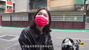 Street-side motorcycle score: Chu Meng Shu gets picked up by hungry dudes, Asia's hottest original porn