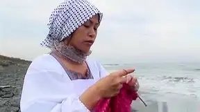 Mature Asian Goddess Seduces Stranger – Hot Beach Fuck Under the Sun