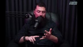 PAULO BILYNSKYJ FALA NA CARA DA EMME WHITE QUE N&Atilde_O GOSTA DE P*RNOGRAFIA [CORTES]