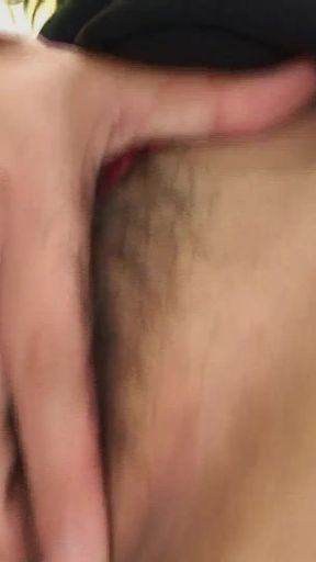 Stunning moment from "Asiatin fickt Ihren Schueler beim nachsitzen"