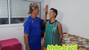 minha vizinha cristal ortega sapatao ficou excitada assistindo filmes pornos. ela me chamou para transar com ela, e eu fiz sexo com a safada.