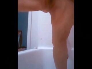 Do u like golden showers? Greater quantity like this on my Onlyfans.