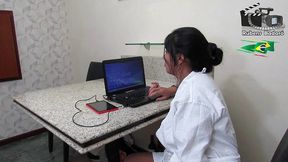 morena da bunda grande ataca japones tecnico em informatica.