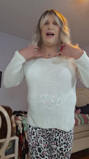 Let's dress up and get wet together!