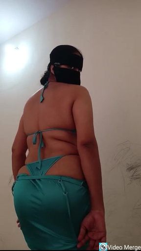 Hot Wife Removing Bikni